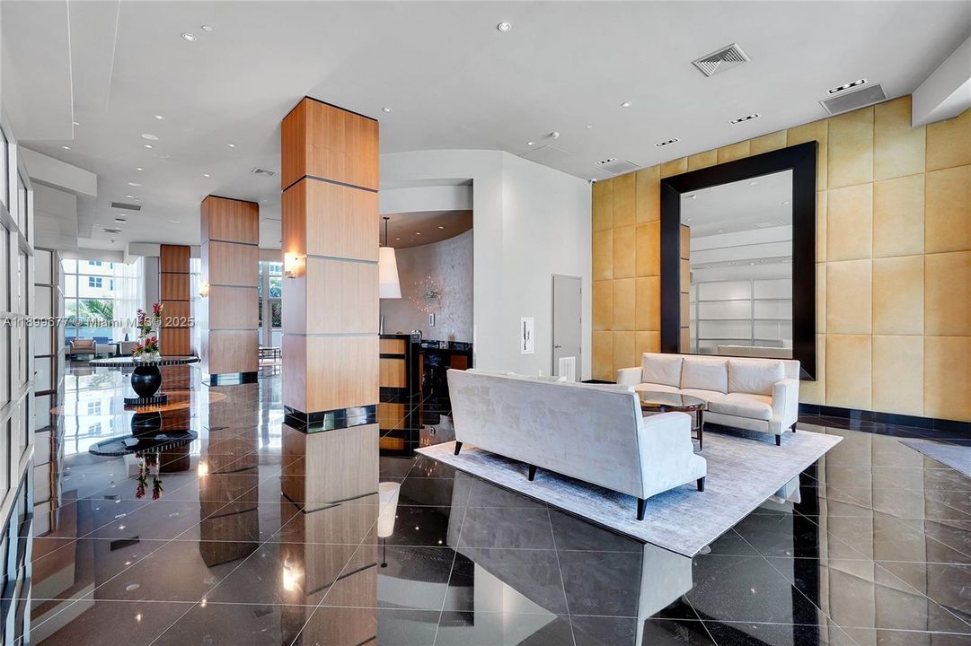 For Rent: $9,000 (3 beds, 3 baths, 2308 Square Feet)