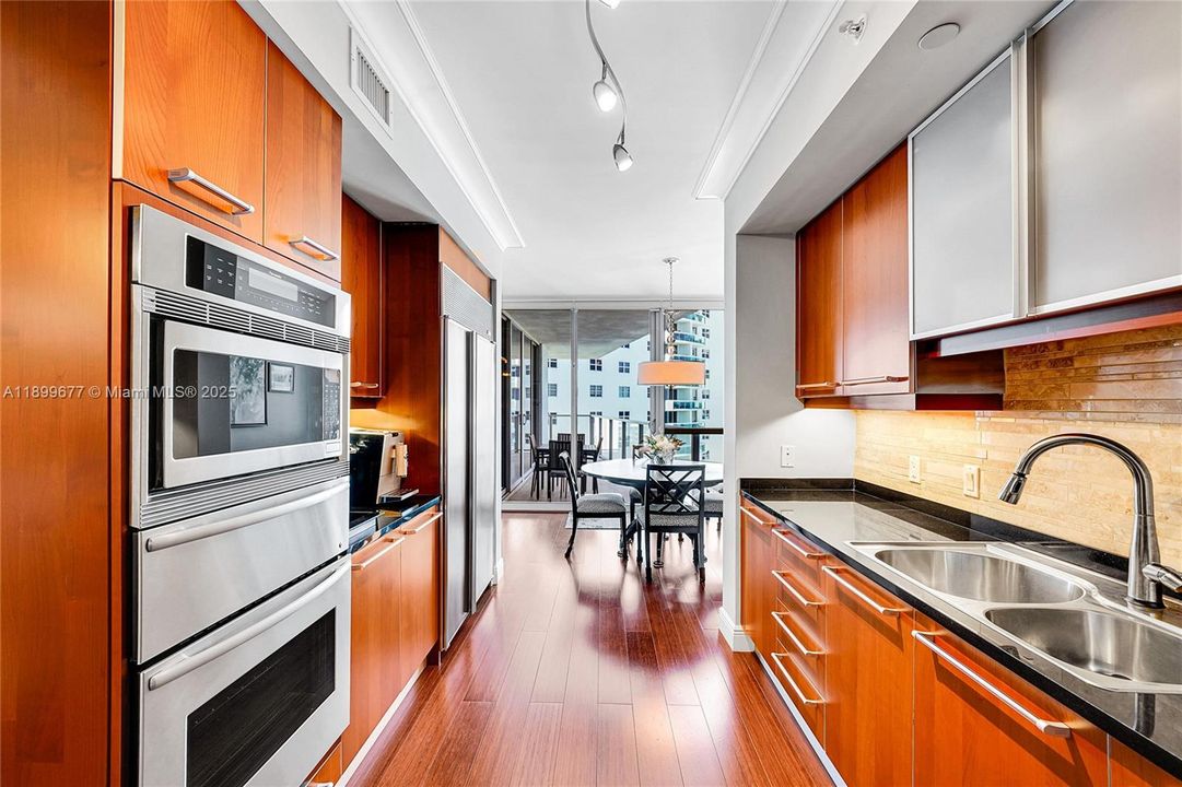 For Rent: $9,000 (3 beds, 3 baths, 2308 Square Feet)