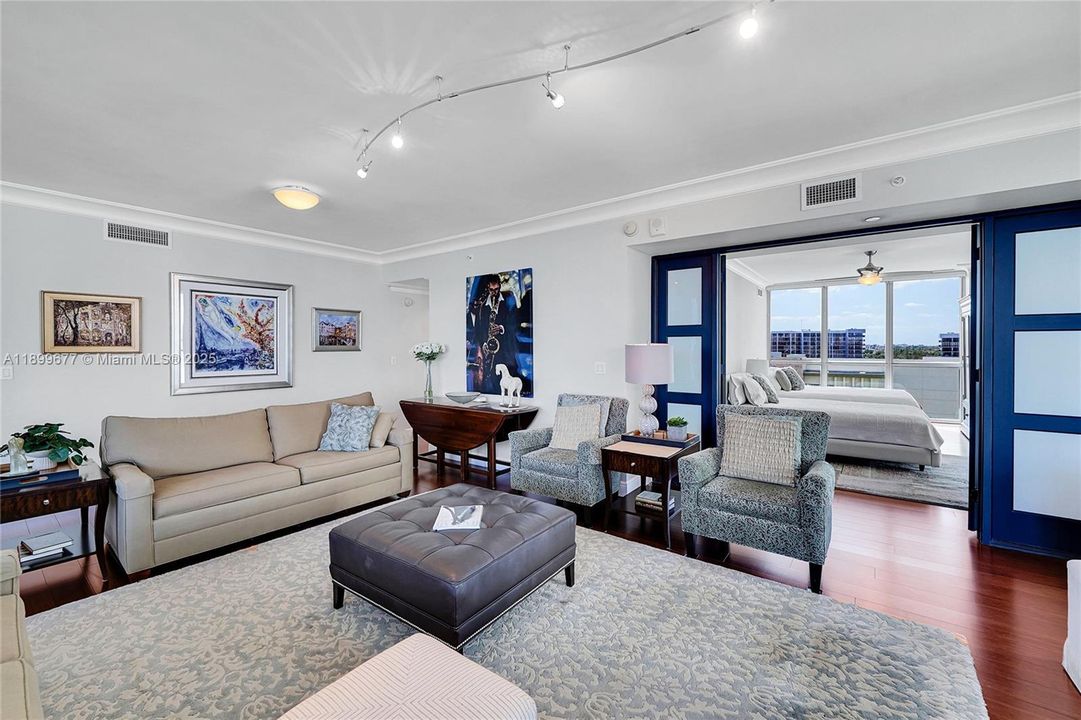 For Rent: $9,000 (3 beds, 3 baths, 2308 Square Feet)