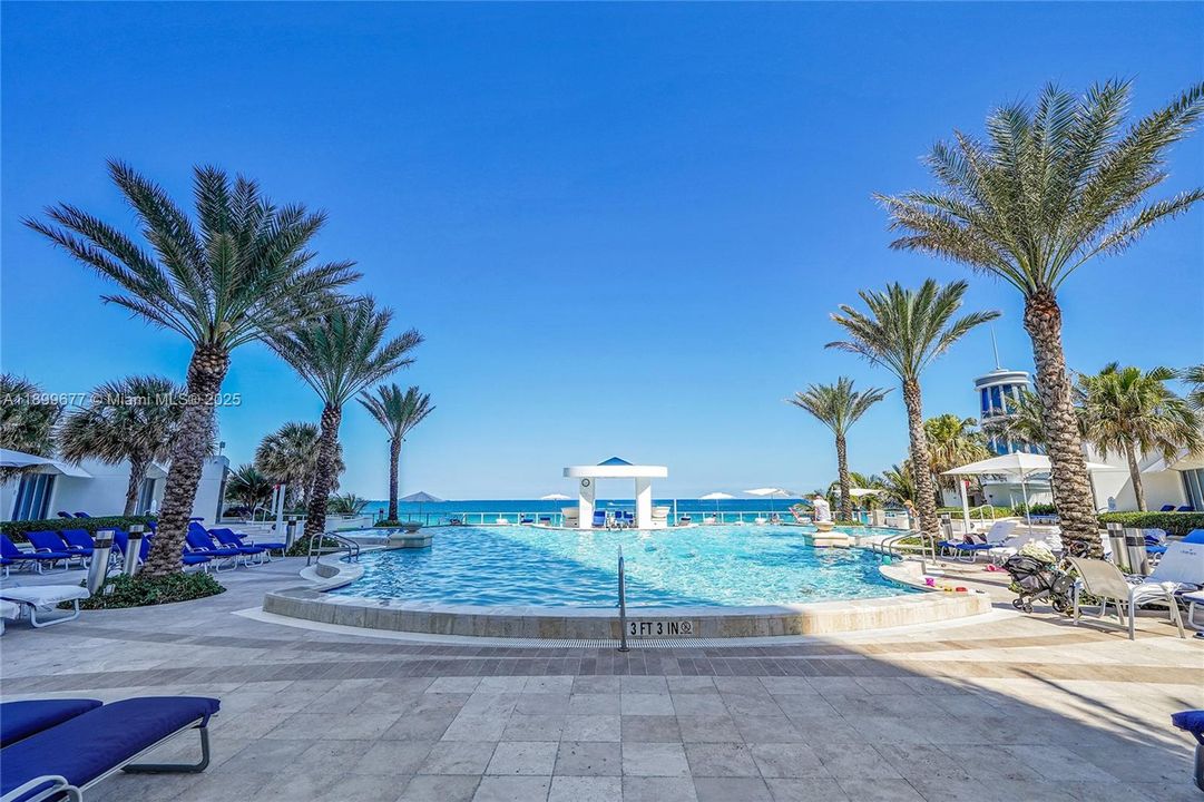 For Rent: $9,000 (3 beds, 3 baths, 2308 Square Feet)