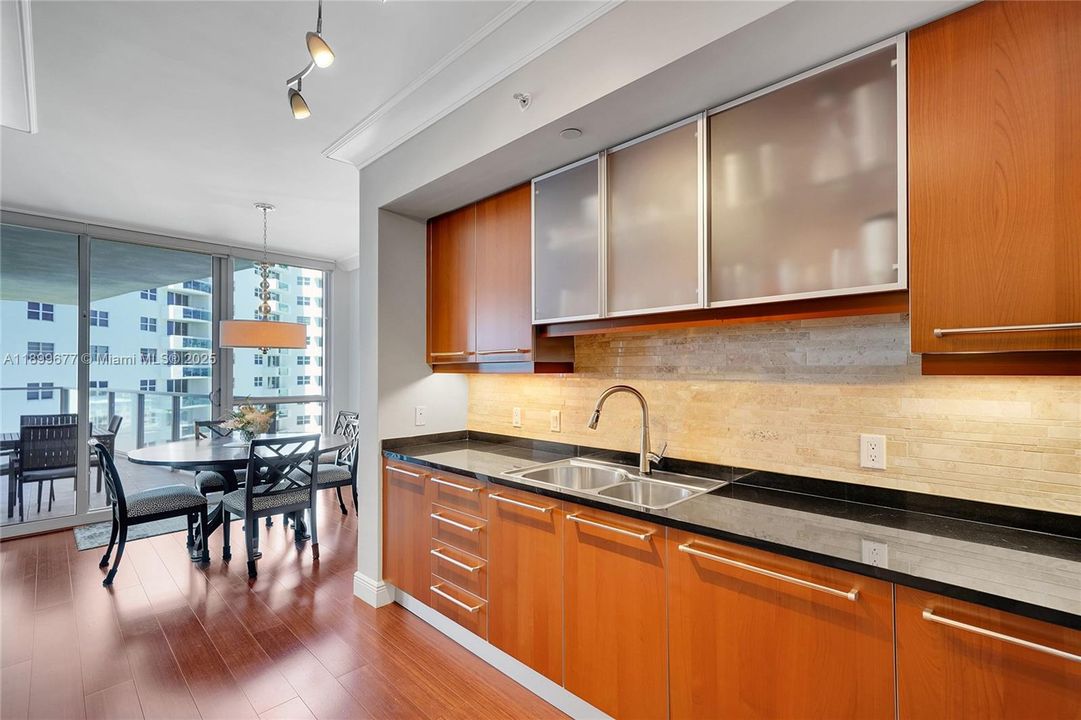 For Rent: $9,000 (3 beds, 3 baths, 2308 Square Feet)