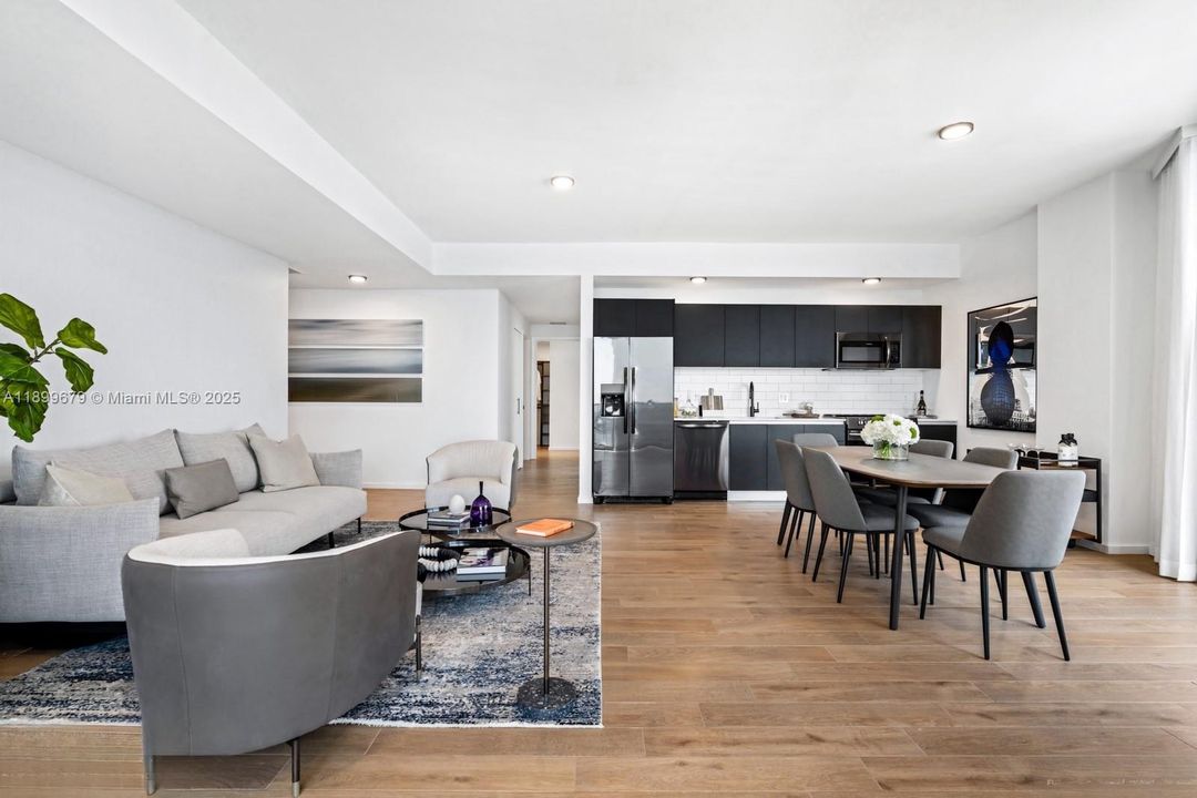 For Rent: $8,000 (2 beds, 2 baths, 1202 Square Feet)