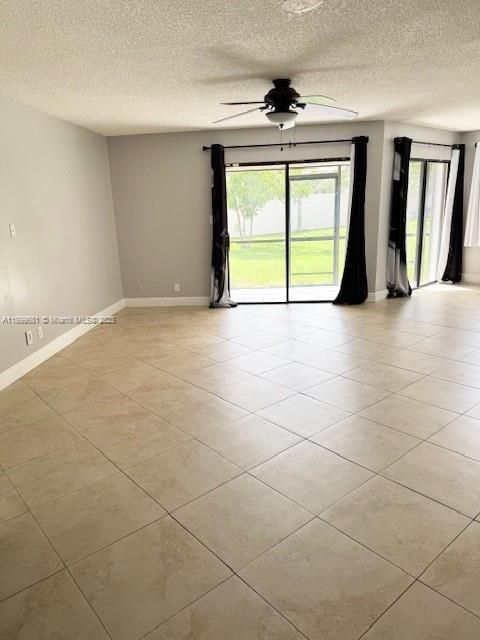 For Rent: $3,000 (3 beds, 3 baths, 1318 Square Feet)
