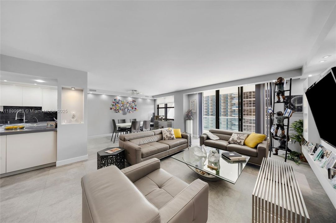 For Rent: $8,500 (2 beds, 2 baths, 1688 Square Feet)