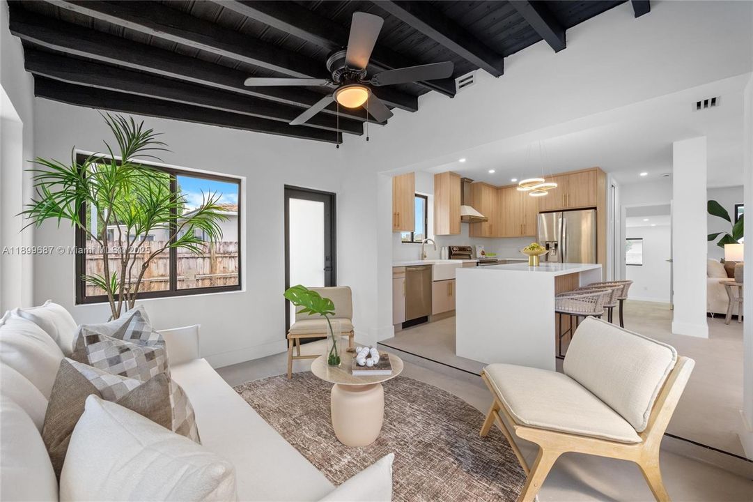 Recently Sold: $939,000 (5 beds, 3 baths, 1936 Square Feet)