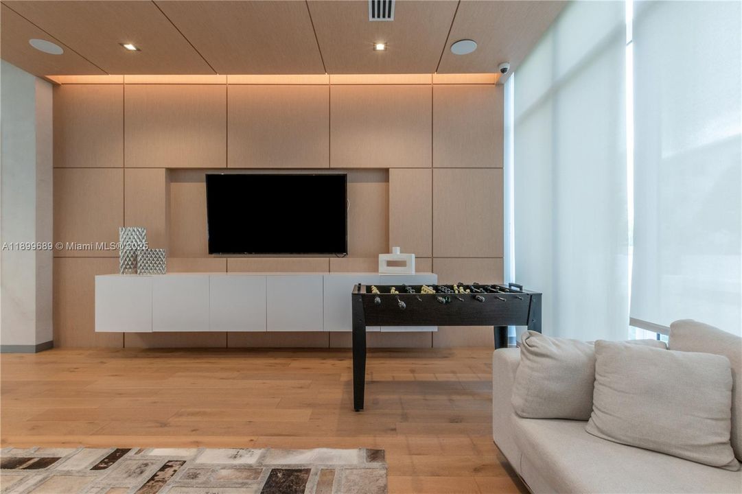 出租: $3,700 (3 贝兹, 3 浴室, 1781 平方英尺)