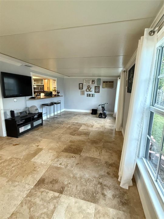 For Sale: $525,000 (3 beds, 2 baths, 1416 Square Feet)