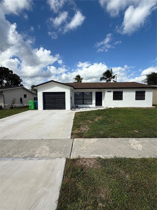 For Sale: $525,000 (3 beds, 2 baths, 1416 Square Feet)