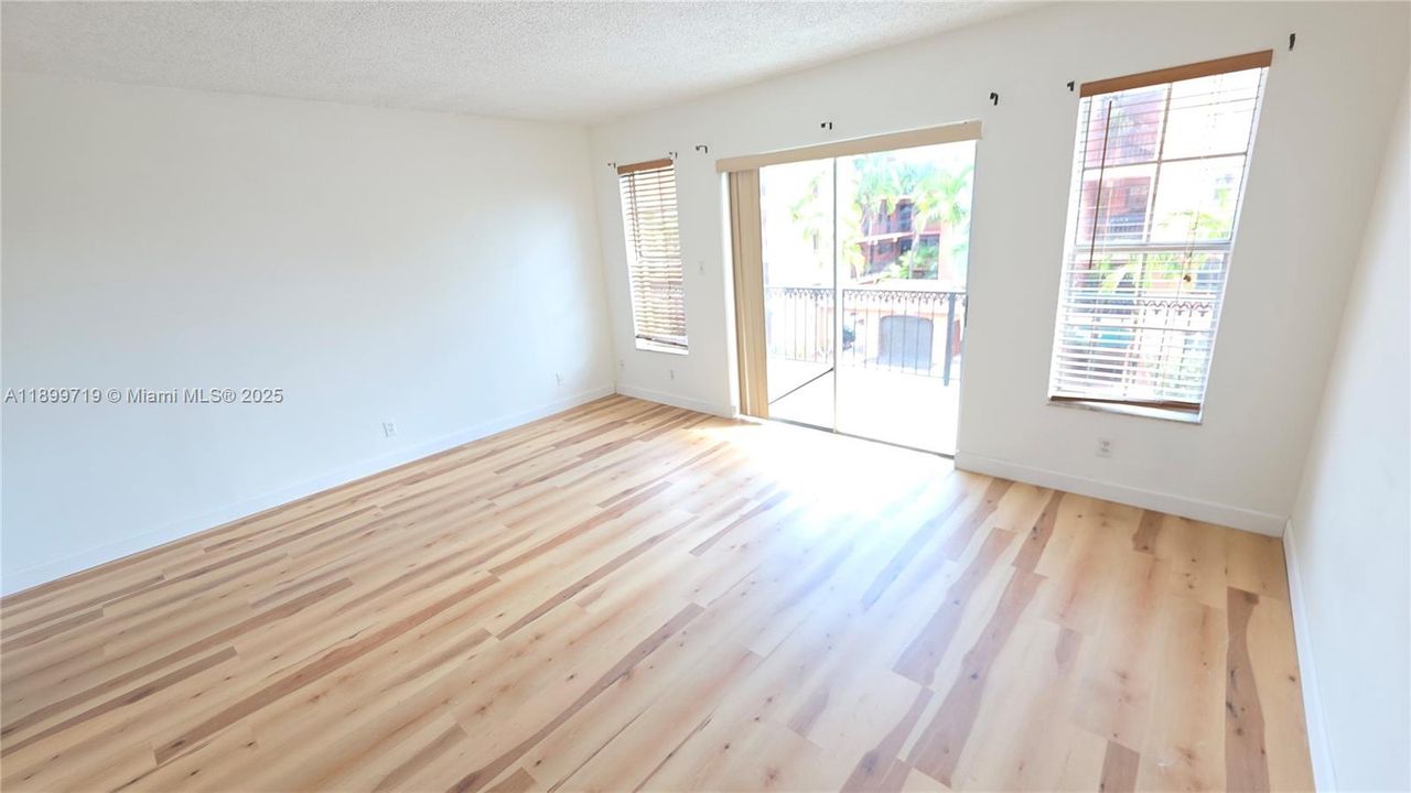 En Renta: $2,300 (2 camas, 1 baños, 1056 Pies cuadrados)