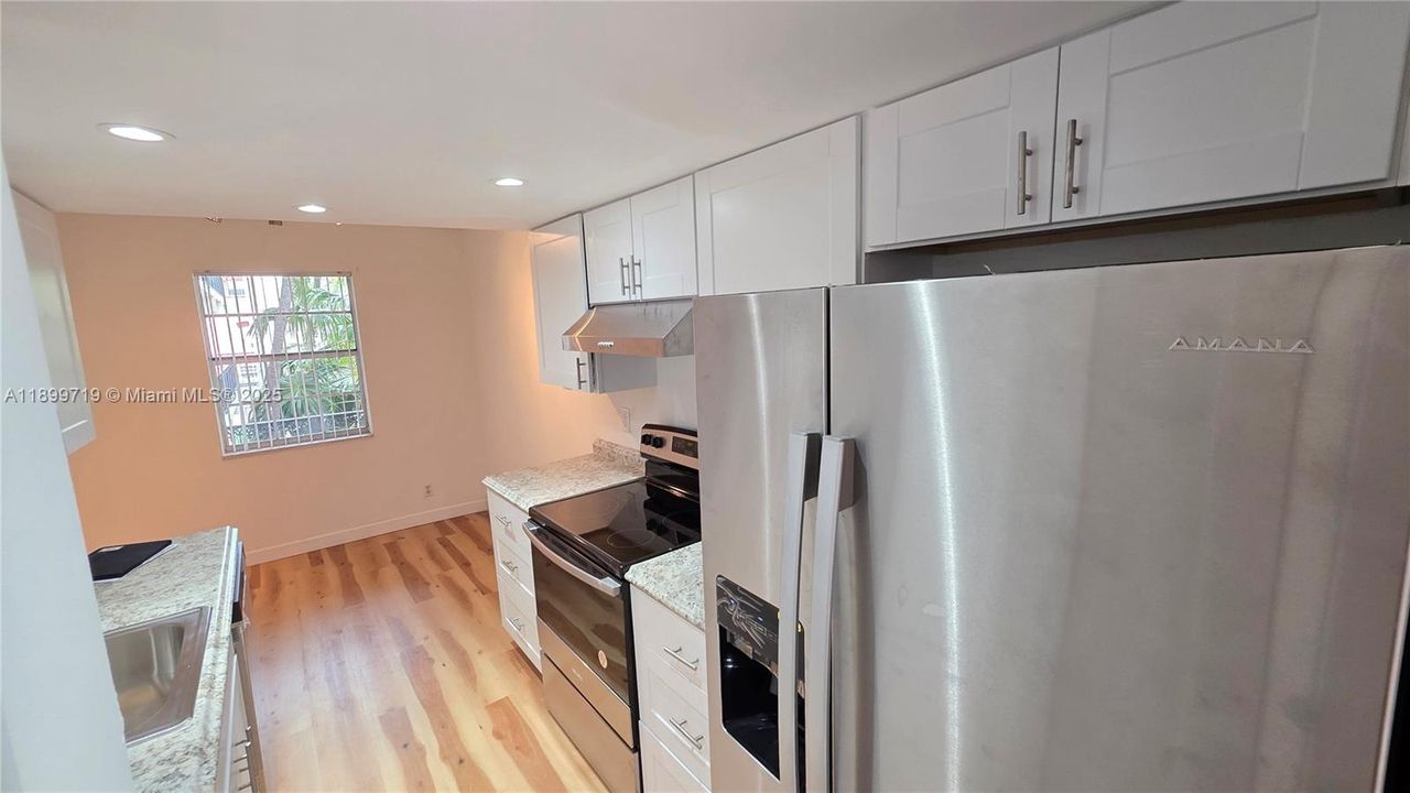 En Renta: $2,300 (2 camas, 1 baños, 1056 Pies cuadrados)