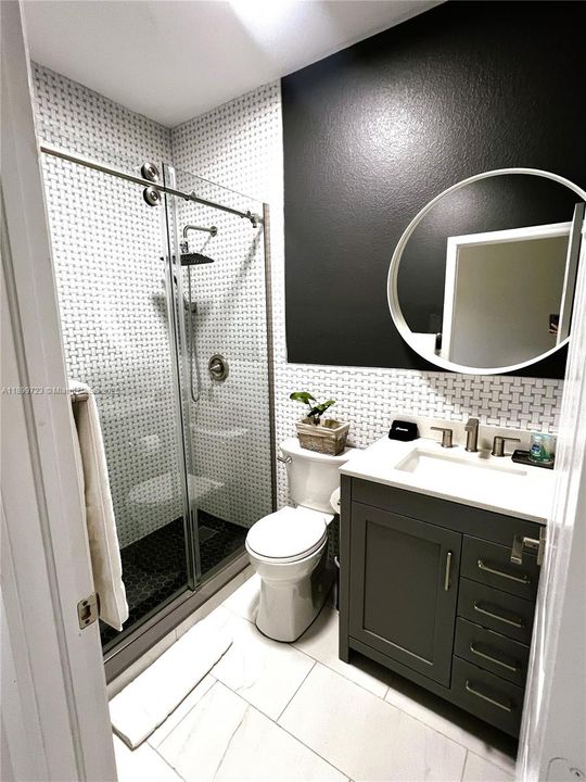 Recently Sold: $1,199,000 (5 beds, 4 baths, 3202 Square Feet)