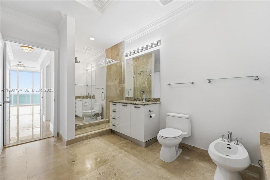 For Rent: $8,000 (3 beds, 4 baths, 2459 Square Feet)