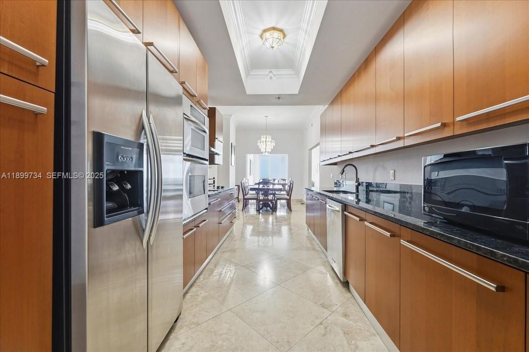 For Rent: $8,000 (3 beds, 4 baths, 2459 Square Feet)