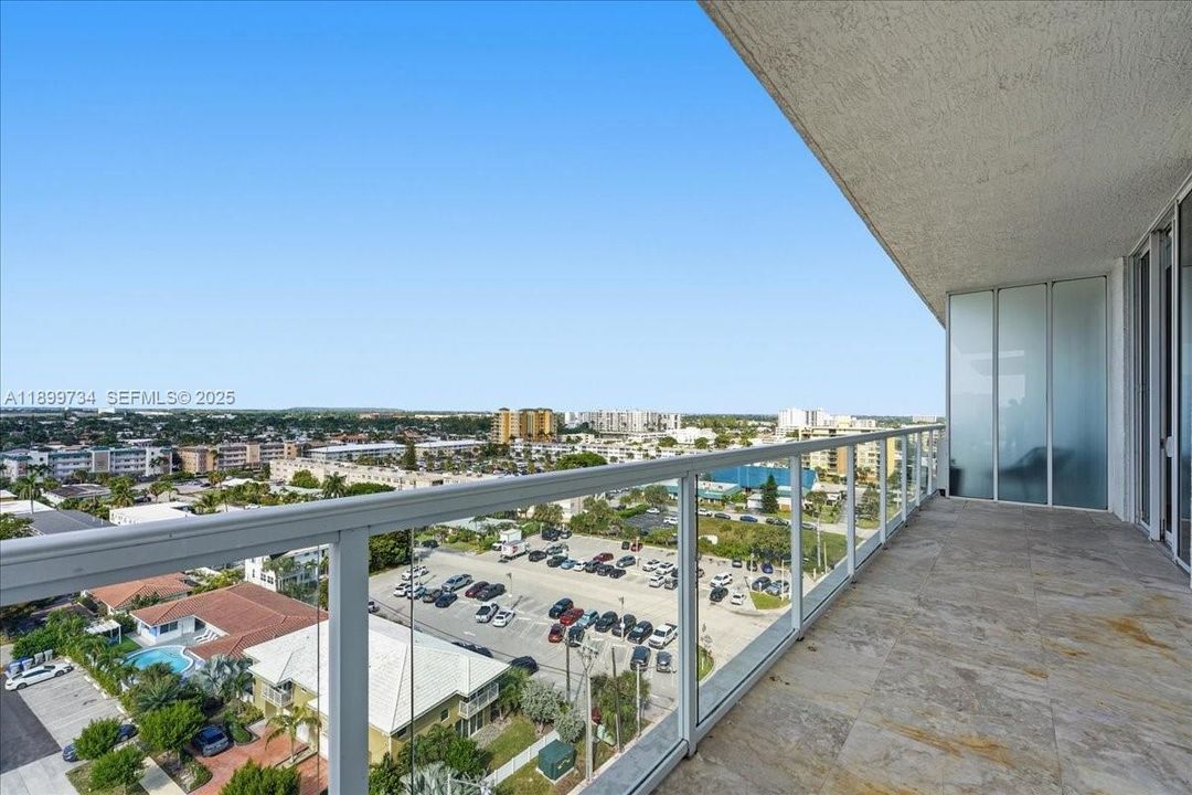 For Rent: $8,000 (3 beds, 4 baths, 2459 Square Feet)