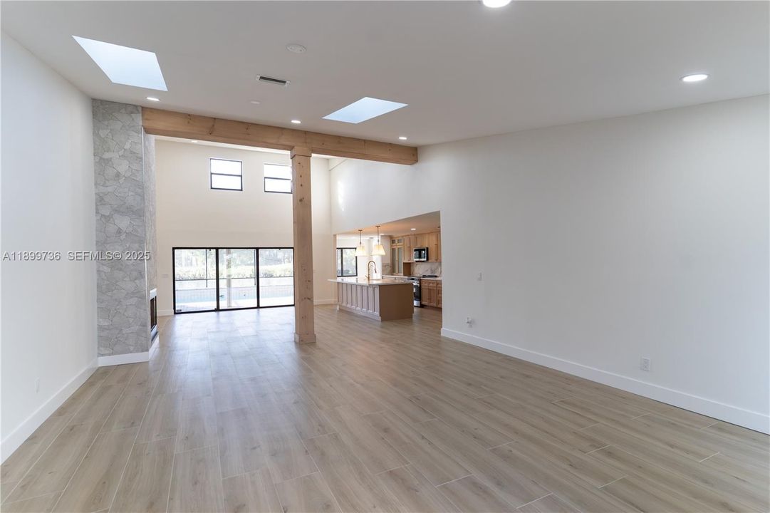 For Sale: $690,000 (3 beds, 2 baths, 2433 Square Feet)