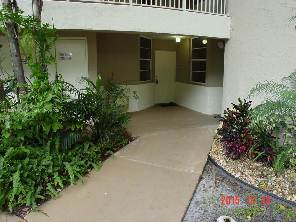 For Rent: $1,990 (2 beds, 2 baths, 1140 Square Feet)