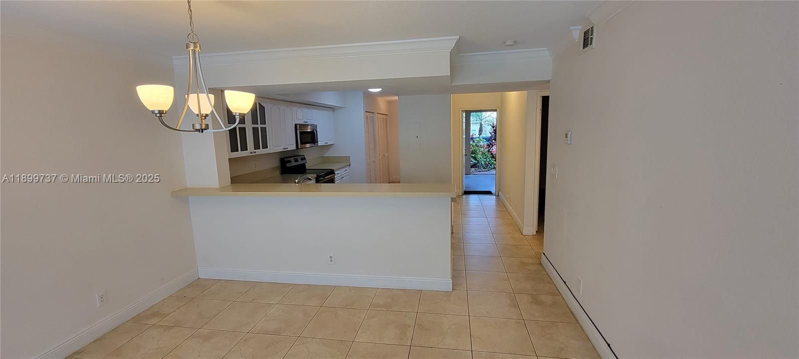 For Rent: $1,990 (2 beds, 2 baths, 1140 Square Feet)