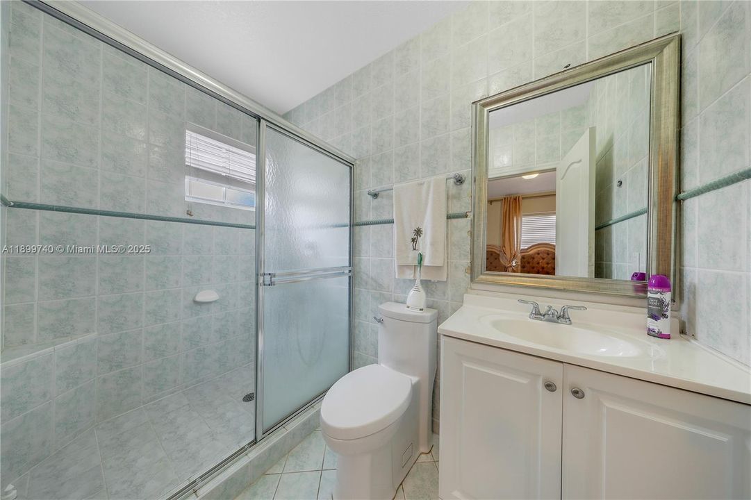 En Venta: $2,400,000 (7 camas, 7 baños, 5817 Pies cuadrados)