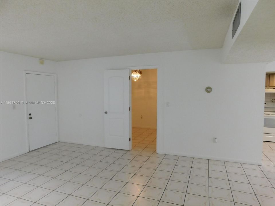 entrance to 3rd bedroom