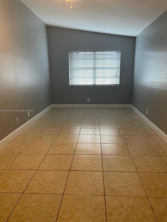 На продажу: $360,000 (3 спален, 2 ванн, 1288 Квадратных фут)