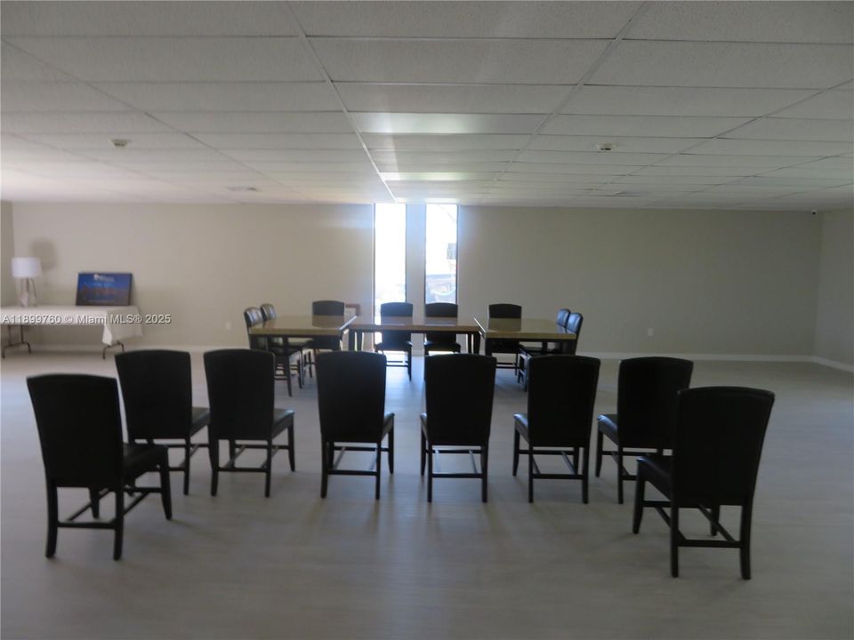 MEETING ROOM IN CLLUBHOSUE