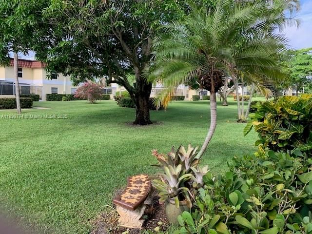 For Rent: $3,450 (3 beds, 2 baths, 1315 Square Feet)