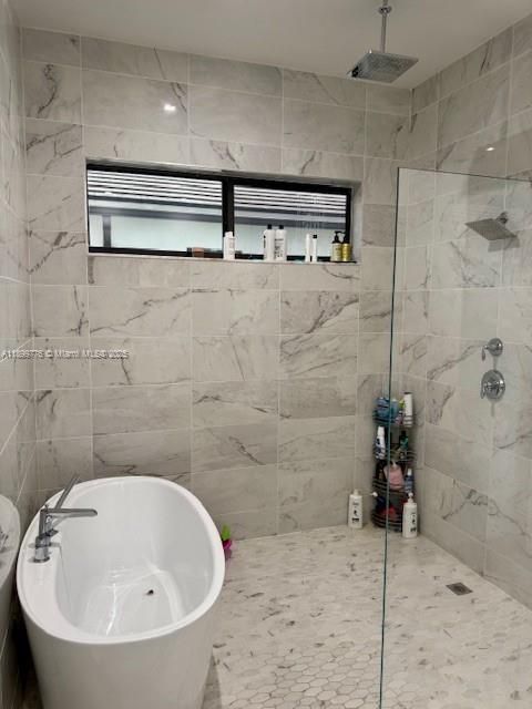 En Venta: $1,295,000 (4 camas, 3 baños, 3637 Pies cuadrados)