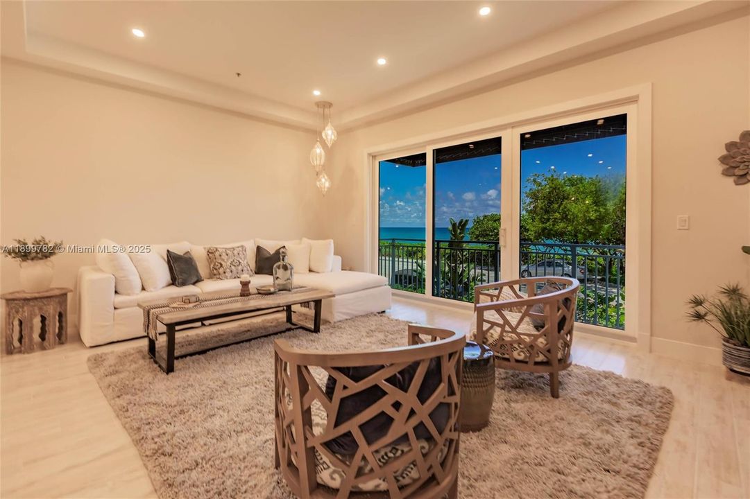 For Rent: $15,000 (4 beds, 4 baths, 3206 Square Feet)