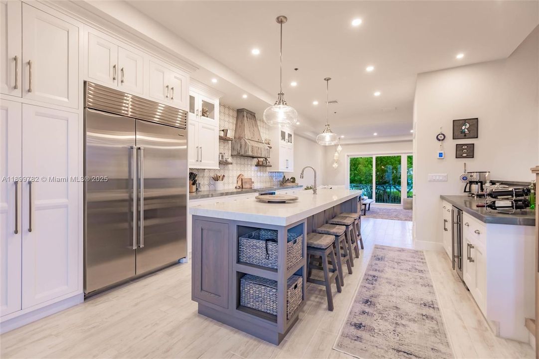 For Rent: $15,000 (4 beds, 4 baths, 3206 Square Feet)