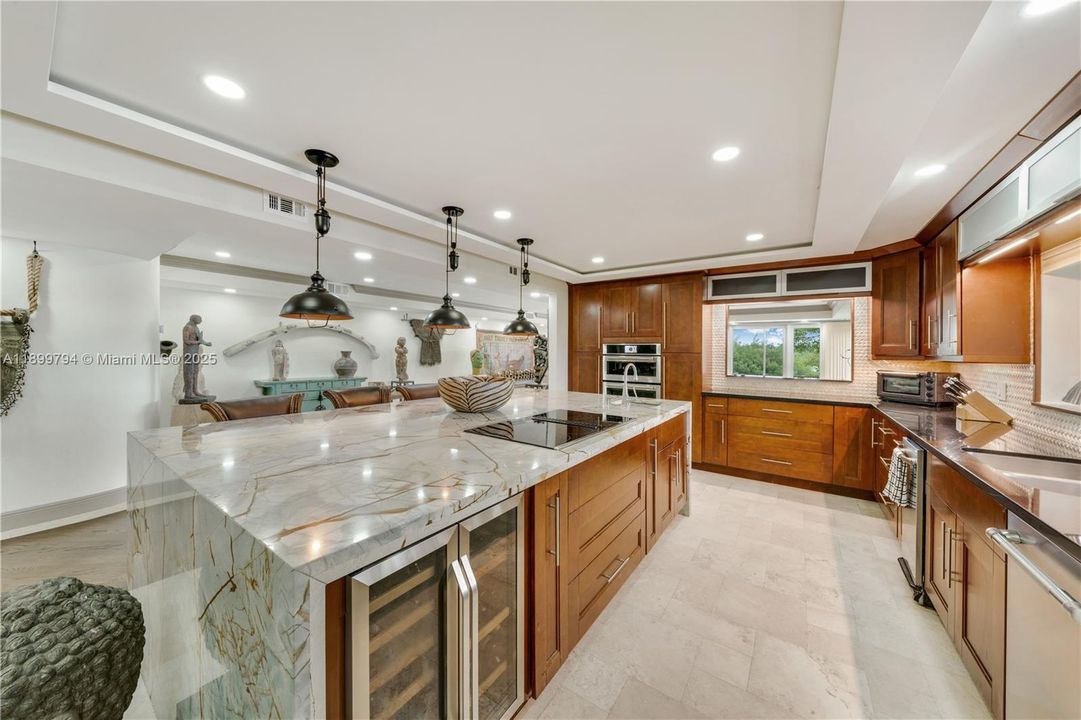 Active With Contract: $2,250,000 (4 beds, 4 baths, 3865 Square Feet)