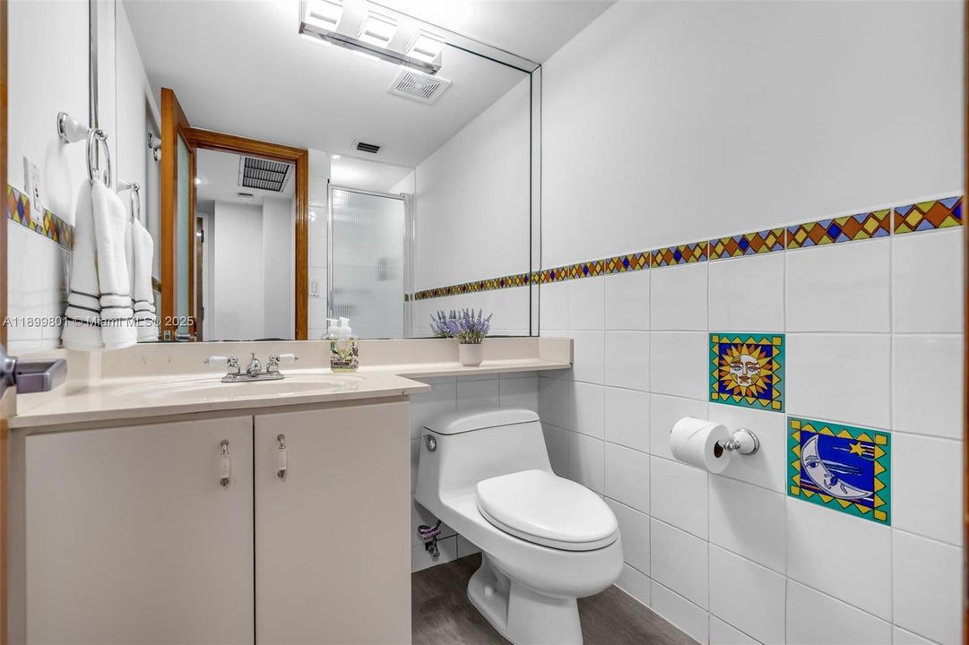 Guest Bathroom