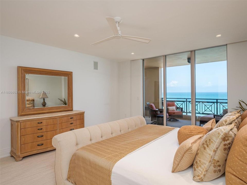 待售: $3,399,000 (3 贝兹, 3 浴室, 3299 平方英尺)