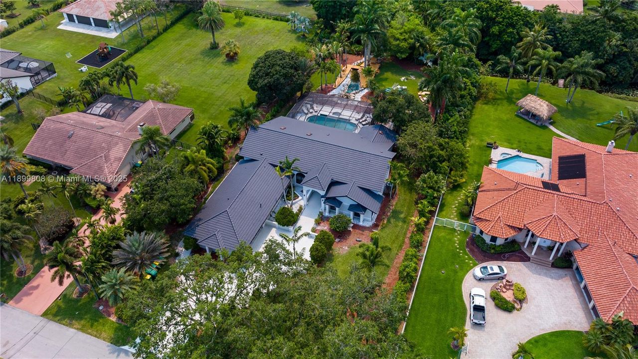 На продажу: $2,275,000 (7 спален, 5 ванн, 3442 Квадратных фут)