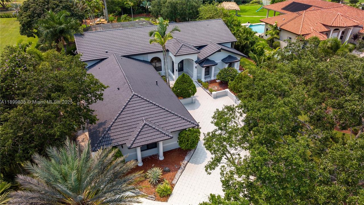 На продажу: $2,275,000 (7 спален, 5 ванн, 3442 Квадратных фут)