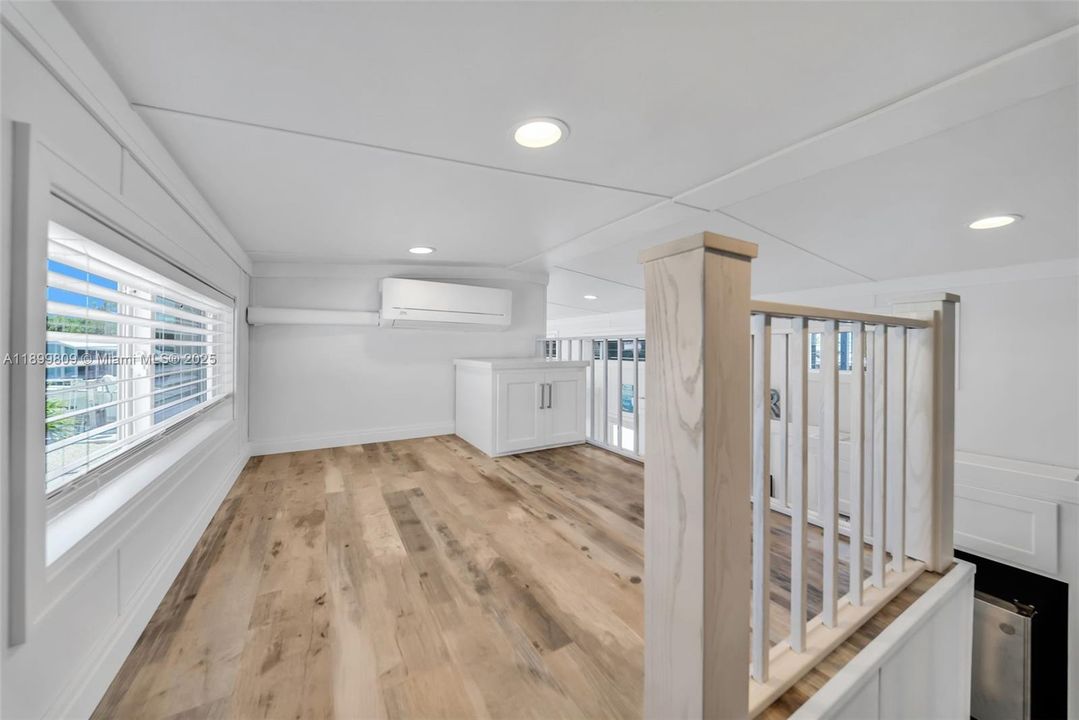 待售: $915,000 (3 贝兹, 1 浴室, 0 平方英尺)