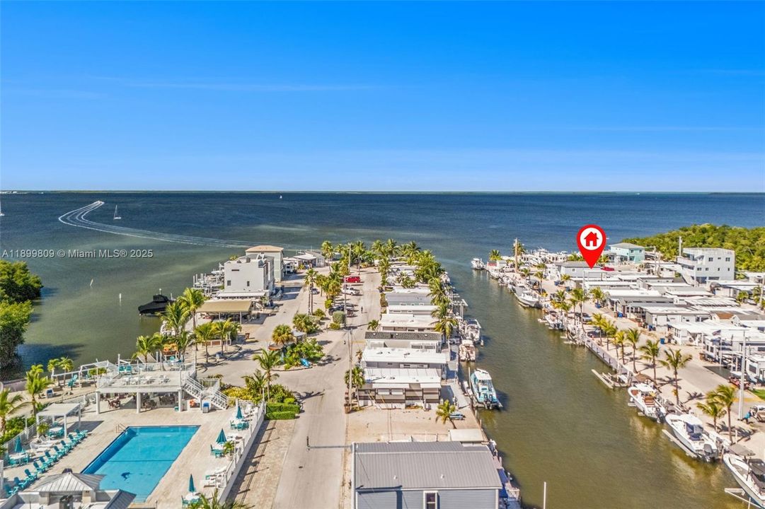 待售: $915,000 (3 贝兹, 1 浴室, 0 平方英尺)