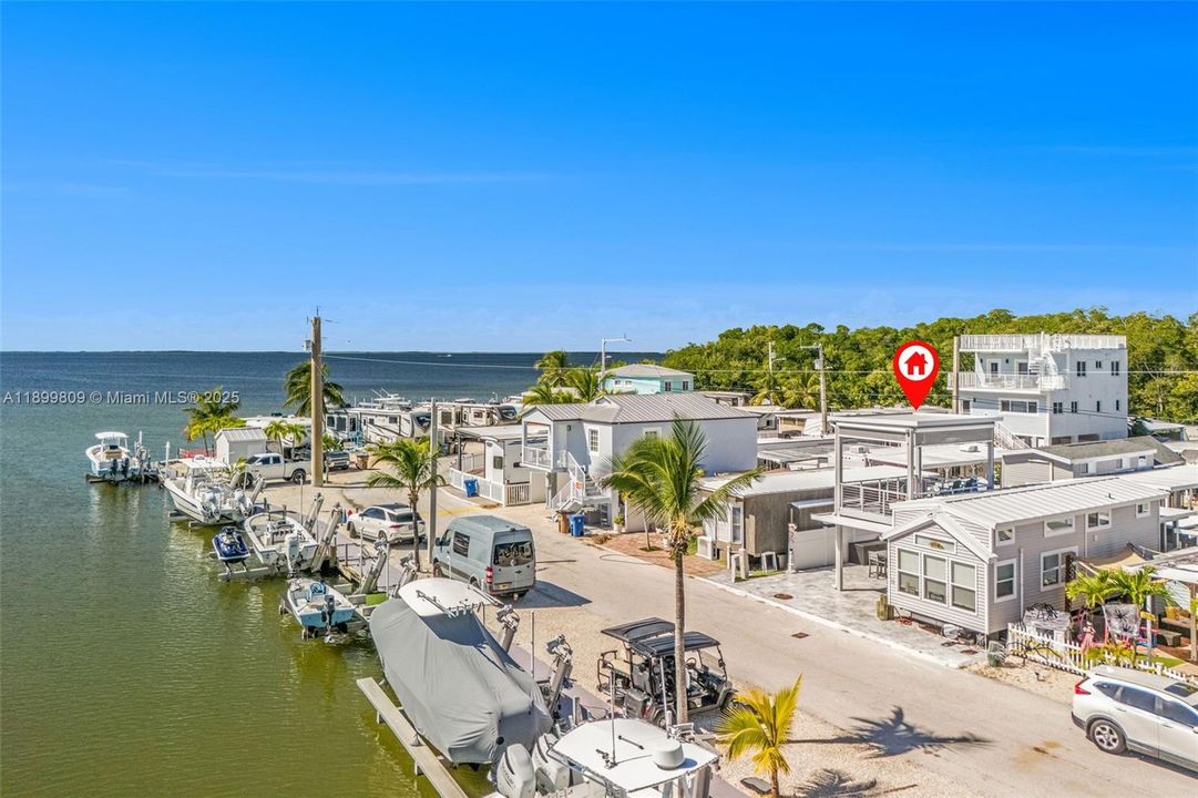 待售: $915,000 (3 贝兹, 1 浴室, 0 平方英尺)