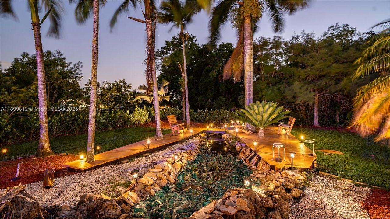 В аренду: $13,995 (7 спален, 5 ванн, 3768 Квадратных фут)