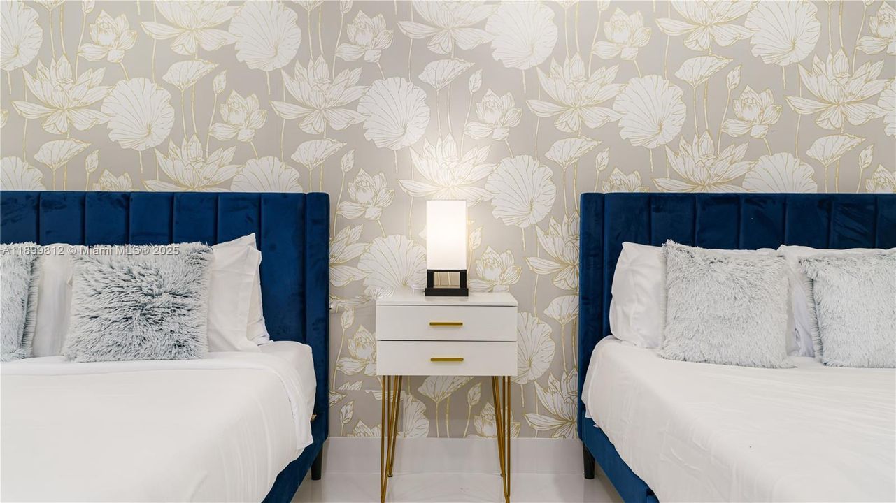 В аренду: $13,995 (7 спален, 5 ванн, 3768 Квадратных фут)