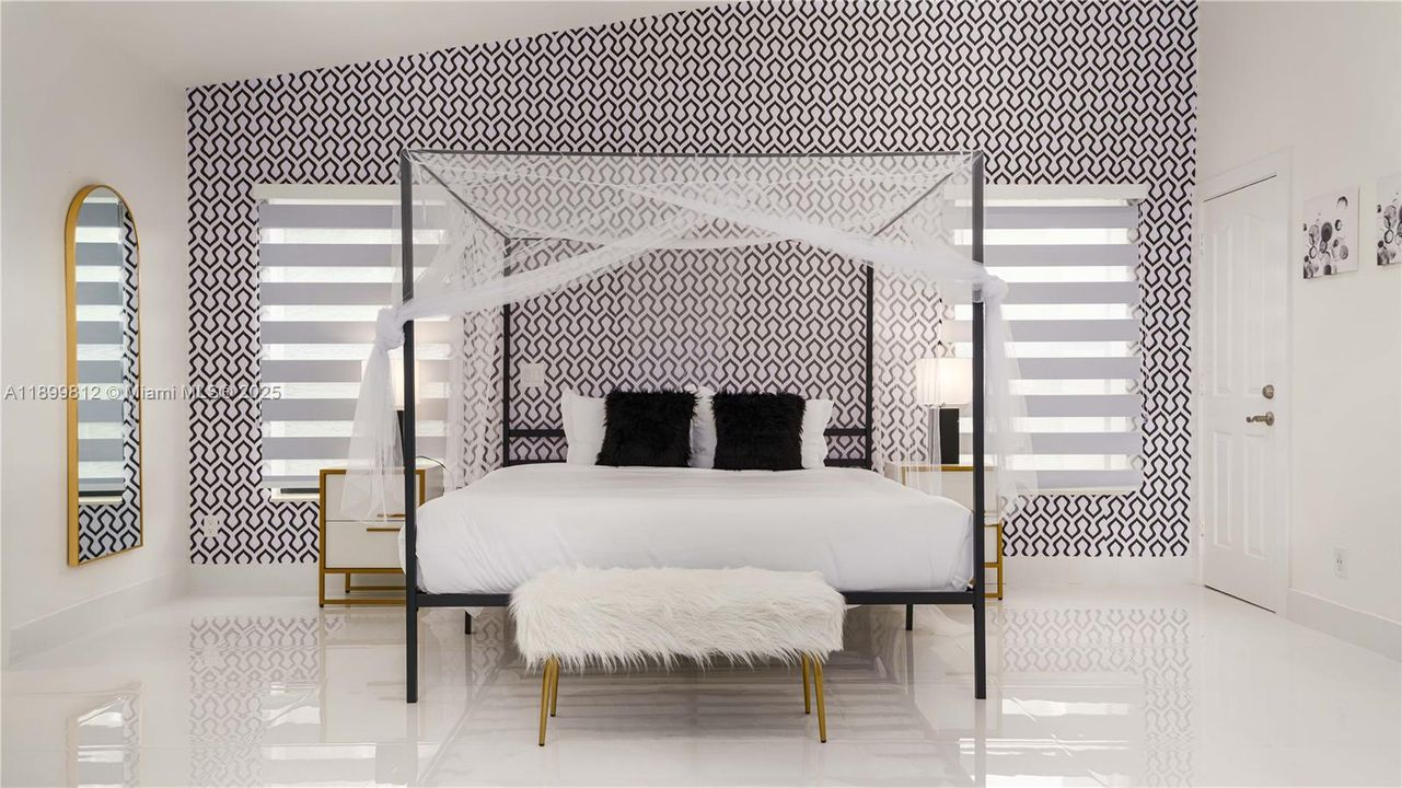 В аренду: $13,995 (7 спален, 5 ванн, 3768 Квадратных фут)