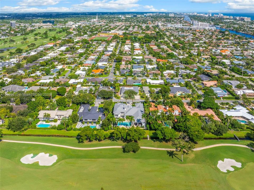 For Sale: $6,295,000 (6 beds, 7 baths, 8267 Square Feet)