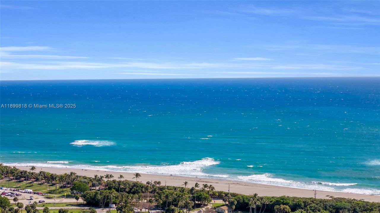 Recently Sold: $449,000 (2 beds, 2 baths, 1288 Square Feet)