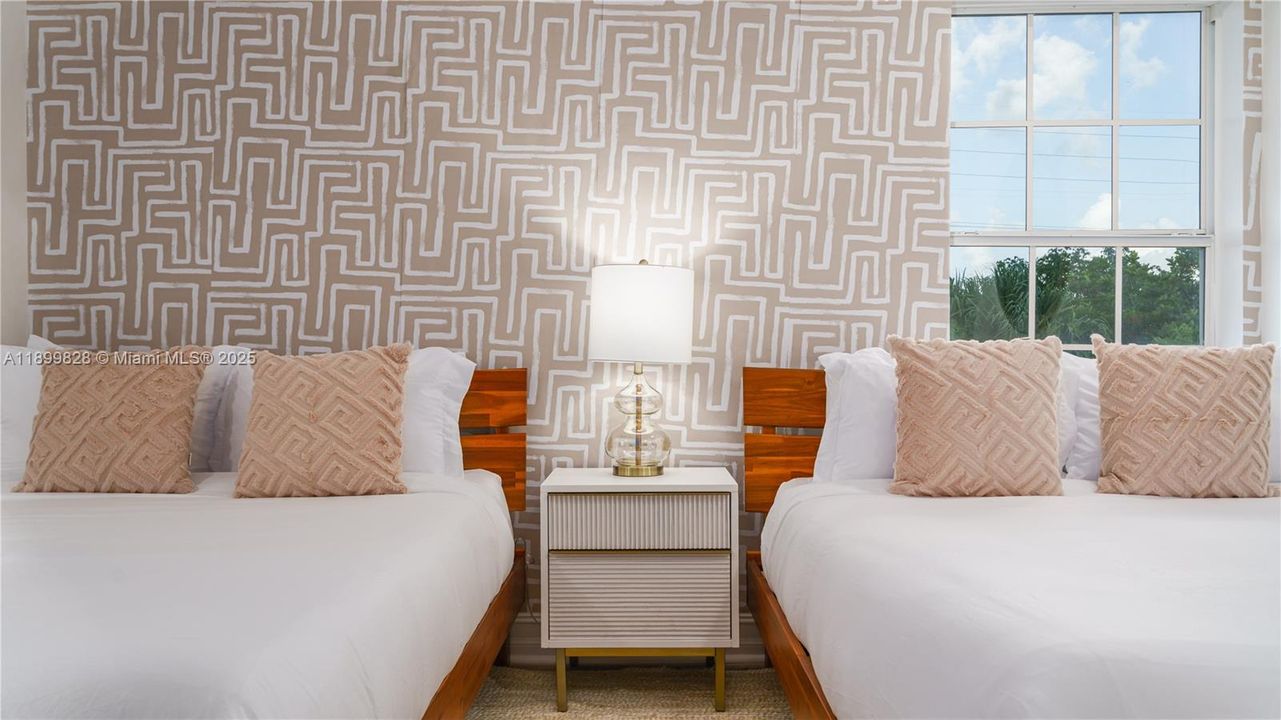 For Sale: $2,349,000 (9 beds, 5 baths, 4939 Square Feet)