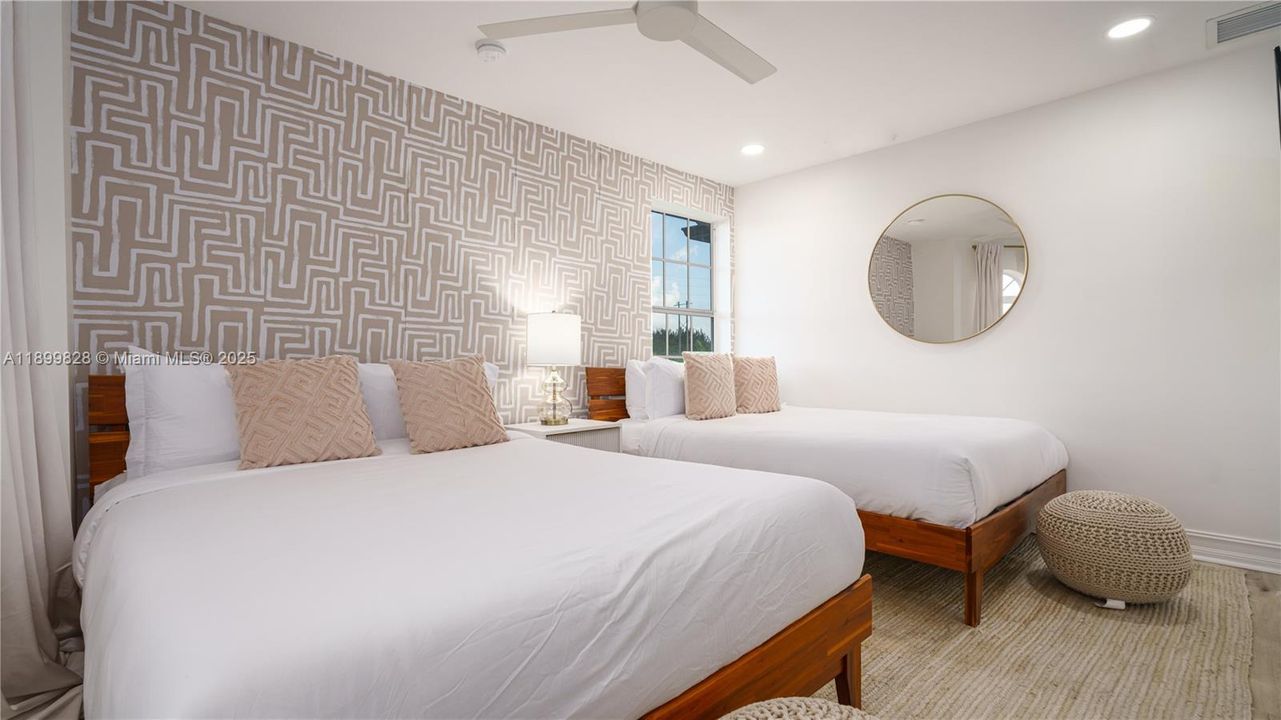 For Sale: $2,349,000 (9 beds, 5 baths, 4939 Square Feet)