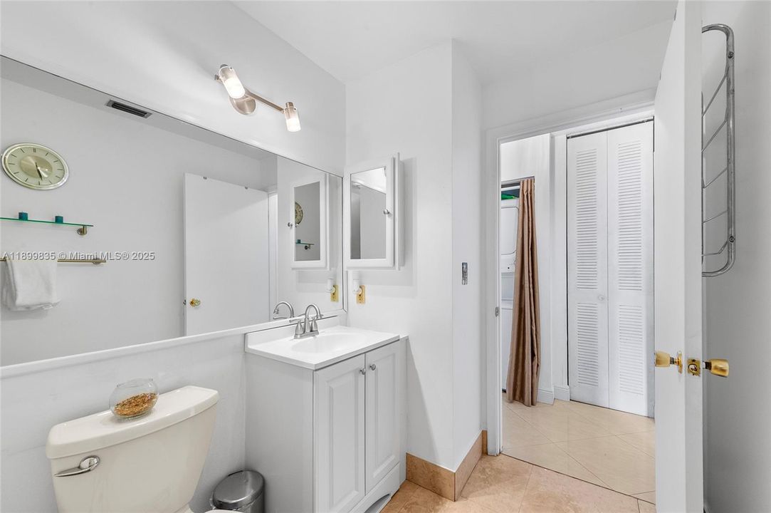 En Venta: $349,000 (3 camas, 2 baños, 1332 Pies cuadrados)