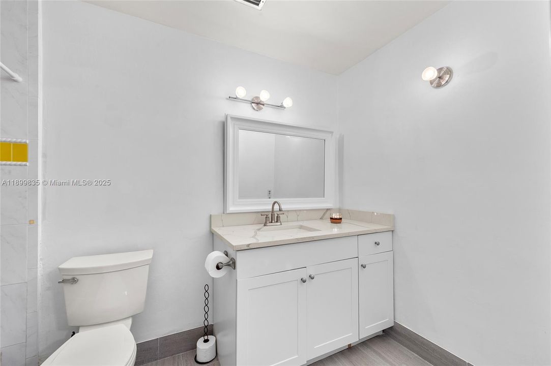 En Venta: $349,000 (3 camas, 2 baños, 1332 Pies cuadrados)