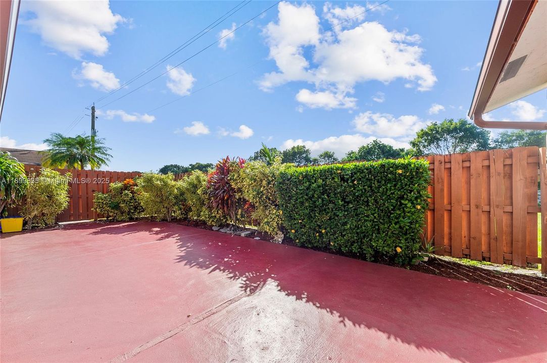 En Venta: $349,000 (3 camas, 2 baños, 1332 Pies cuadrados)