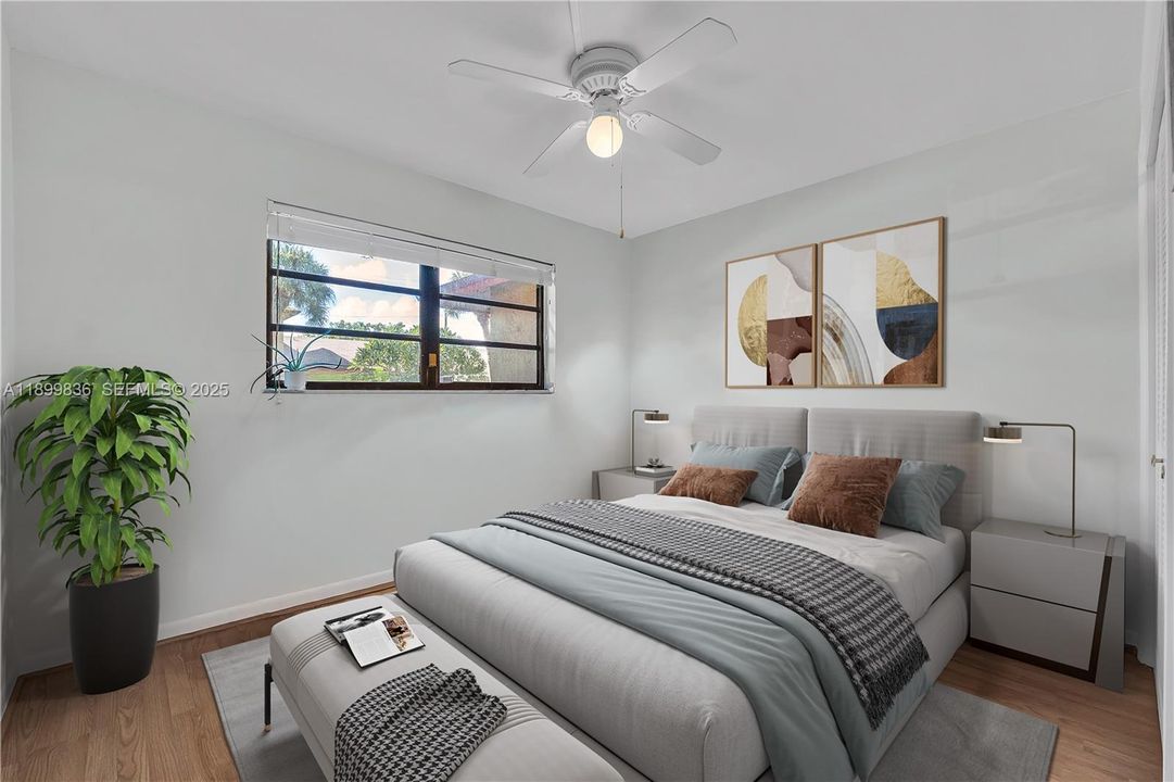 For Sale: $319,900 (2 beds, 2 baths, 1250 Square Feet)