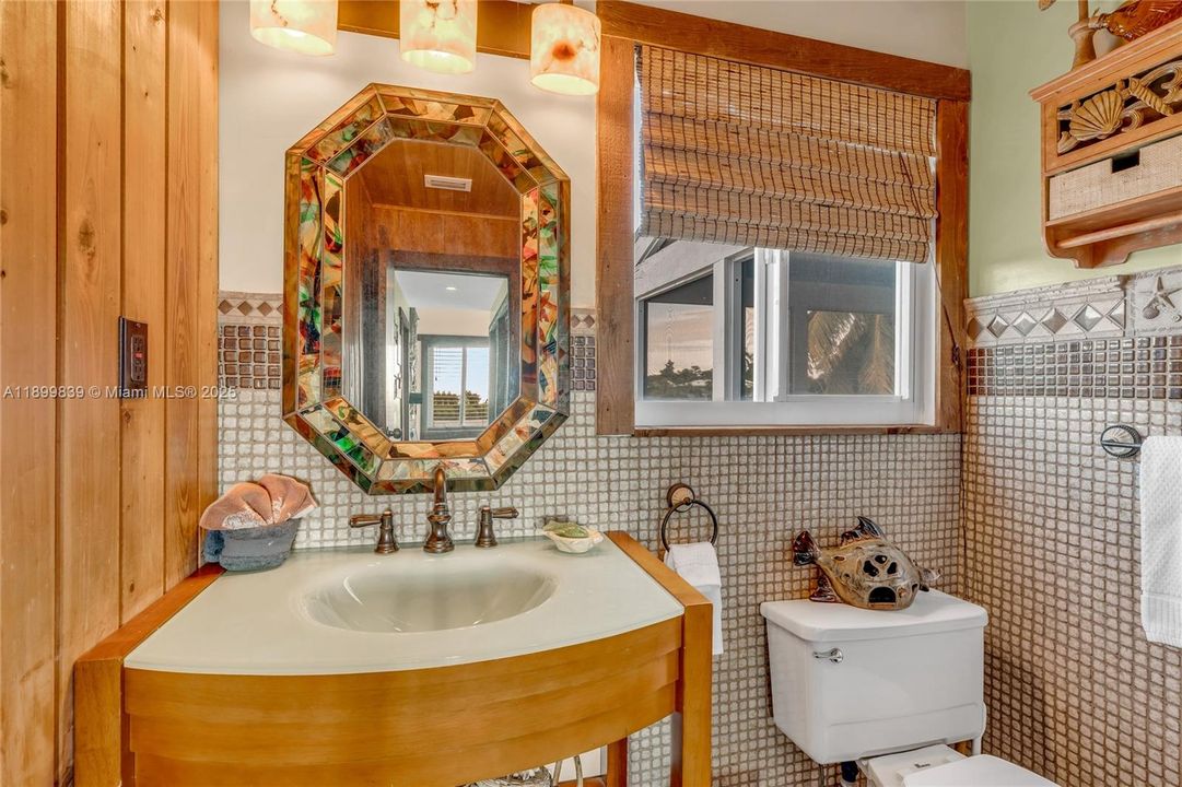 待售: $1,180,000 (3 贝兹, 2 浴室, 1674 平方英尺)