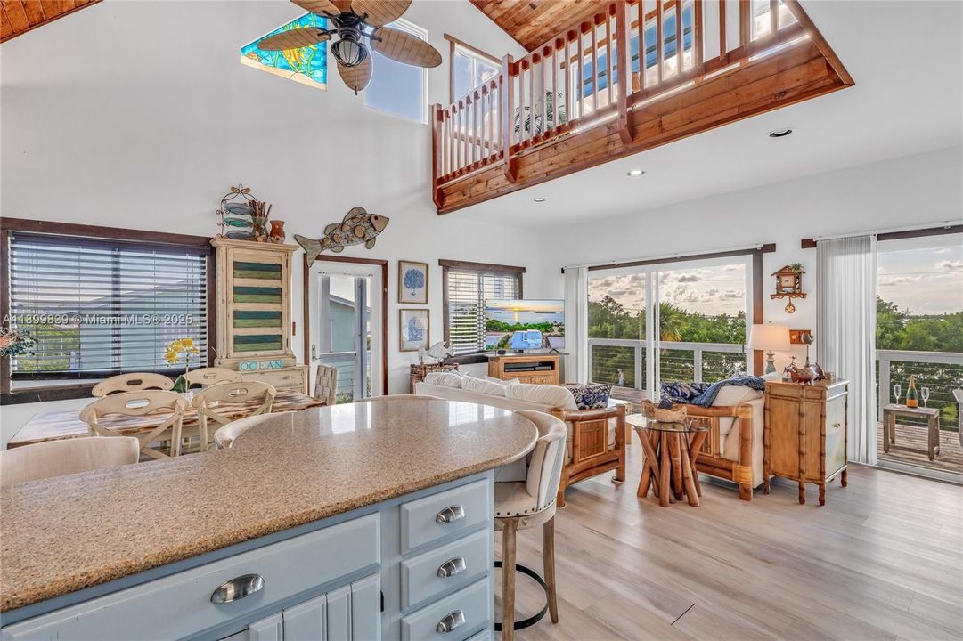 待售: $1,180,000 (3 贝兹, 2 浴室, 1674 平方英尺)